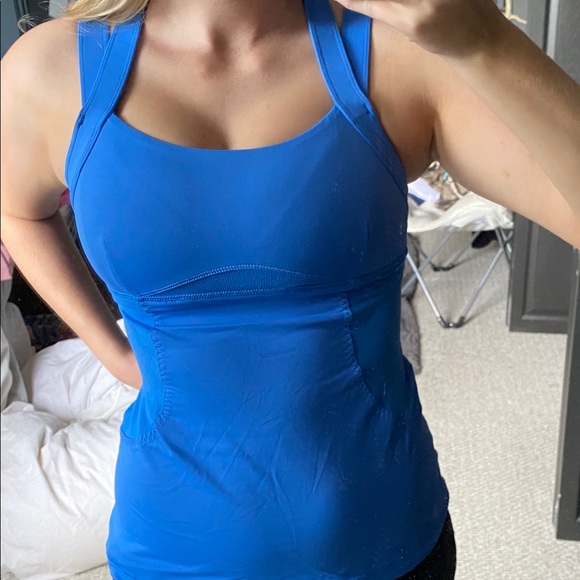 Lululemon tank top with sports bra - Picture 3 of 7
